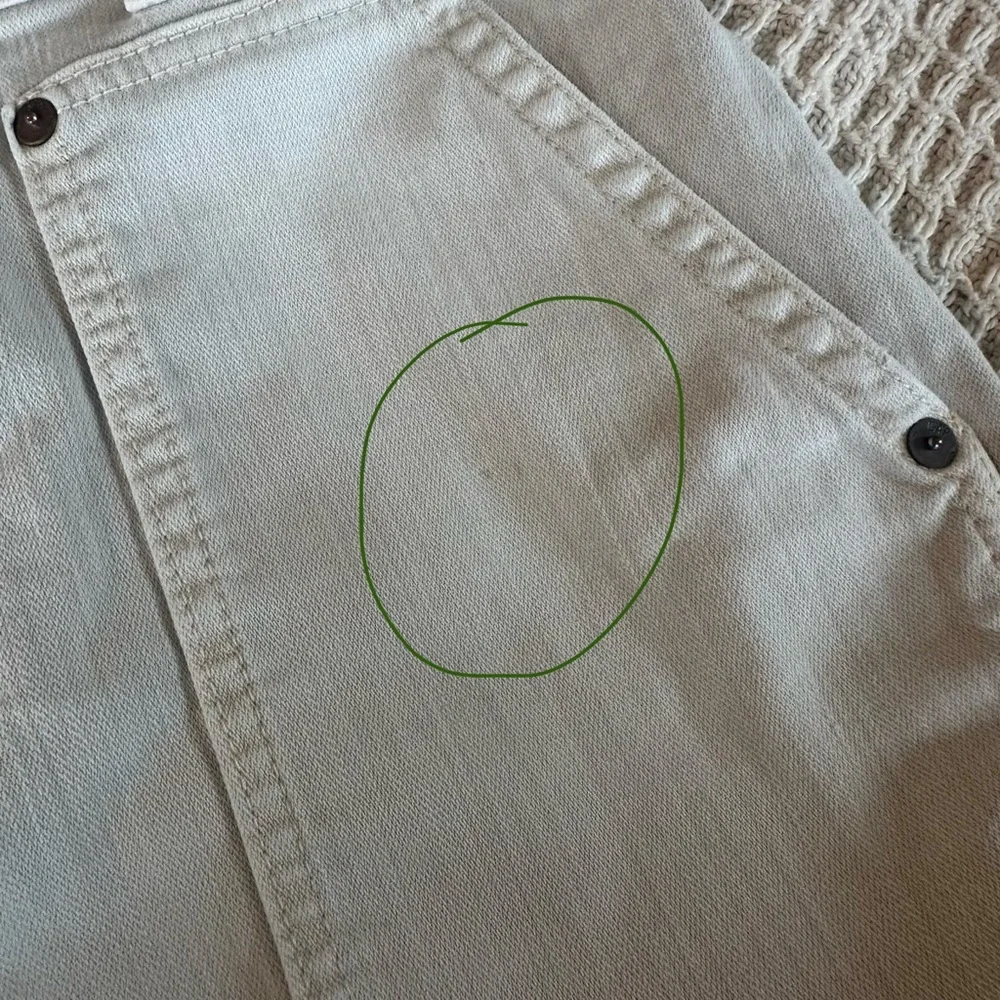 GAP High Waisted Cream/Beige Cotton Barrel Khaki Pants - Size 8 - Picture 13 of 16